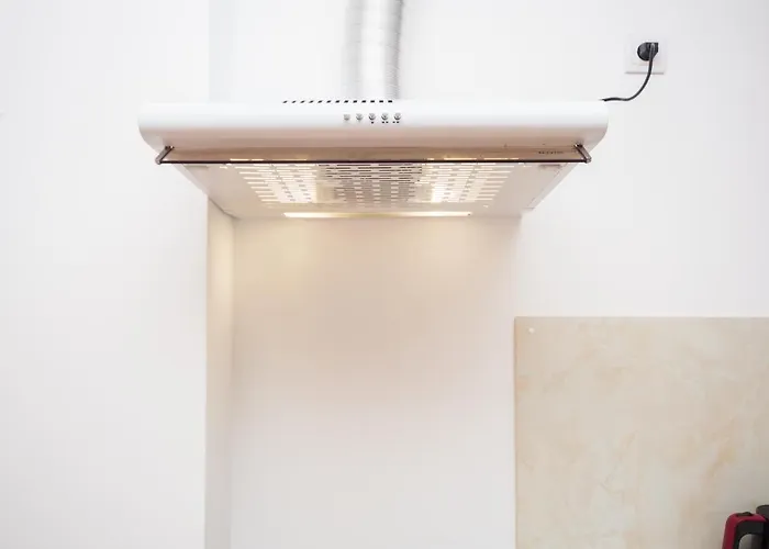 Super Center - Small Flat On 