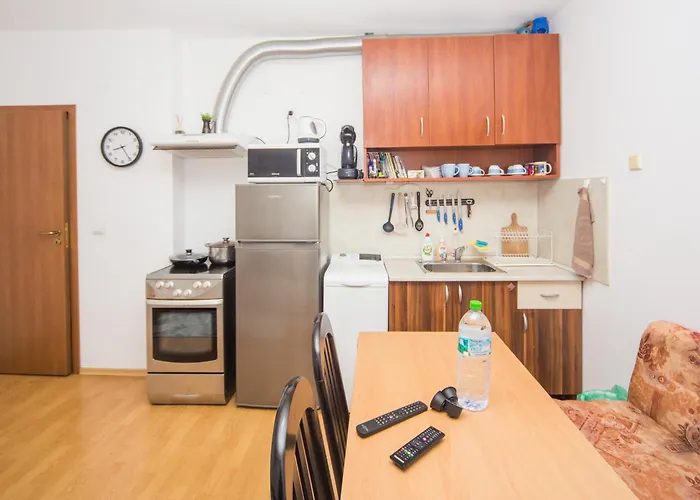 Apartment Super Center - Small Flat On 